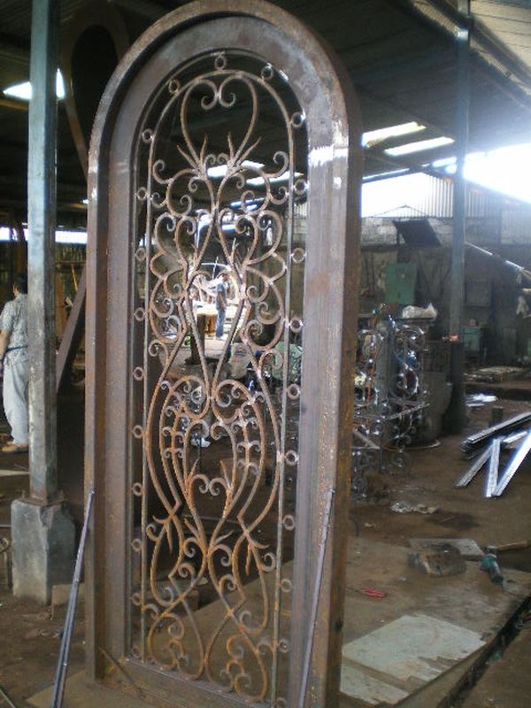 Roll　バリ島　アンティーク　アイアンフレーム　50×80㎝ バリ島 アンティーク アイアンフレーム アウトレット 50×80㎝ Roll